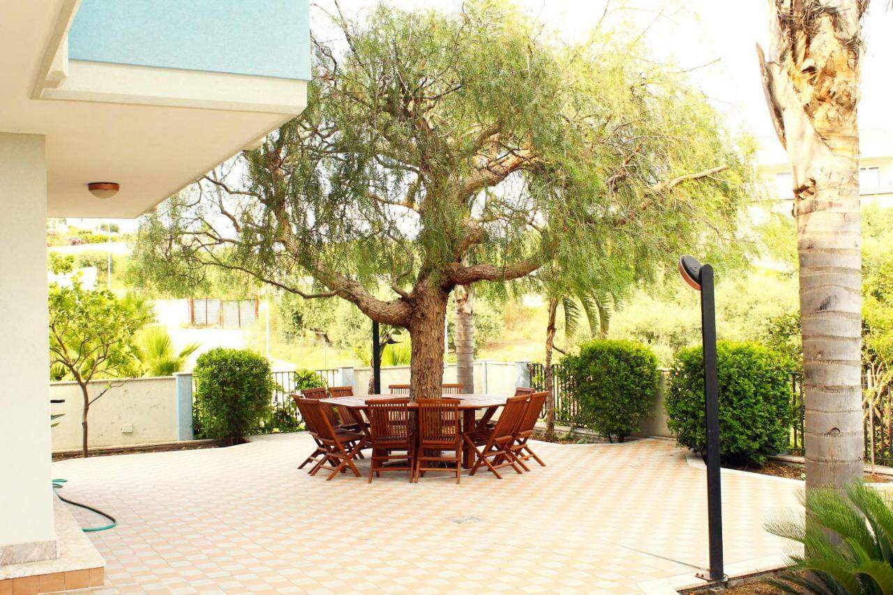 Villa I Minnulareddi Giardini Naxos Exteriér fotografie